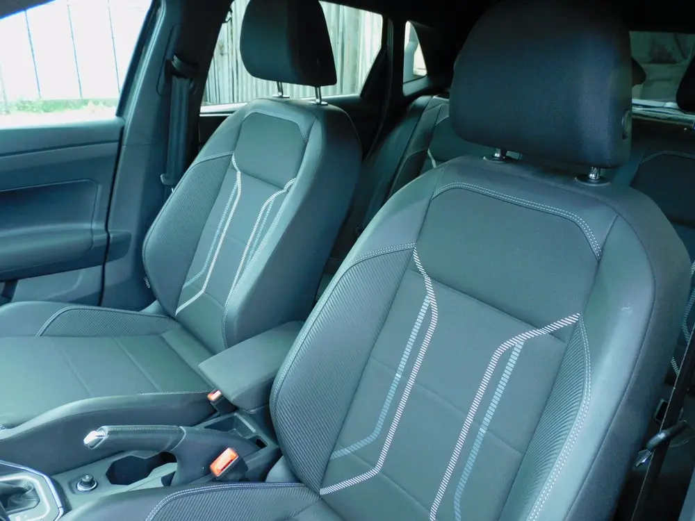 Volkswagen Polo 1.0 TSI Highline 1e EIGENAAR! CARPLAY/ANDROI uit 2021, foto 7
