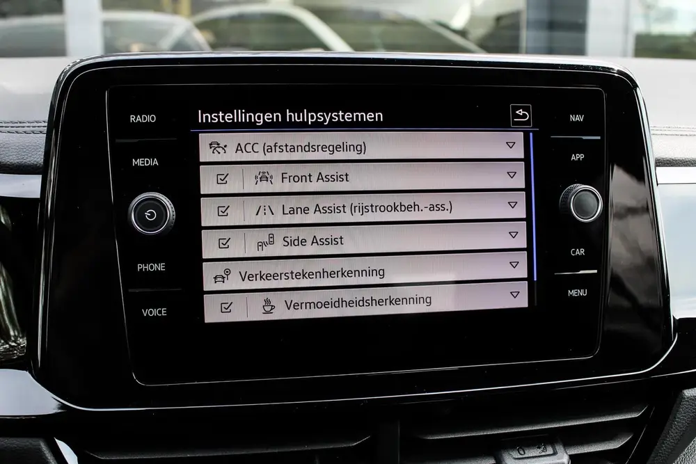 Volkswagen T-Roc 1.5 TSI R-Line PANO NAVI CAMERA LED VIRTUAL uit 2024, foto 12