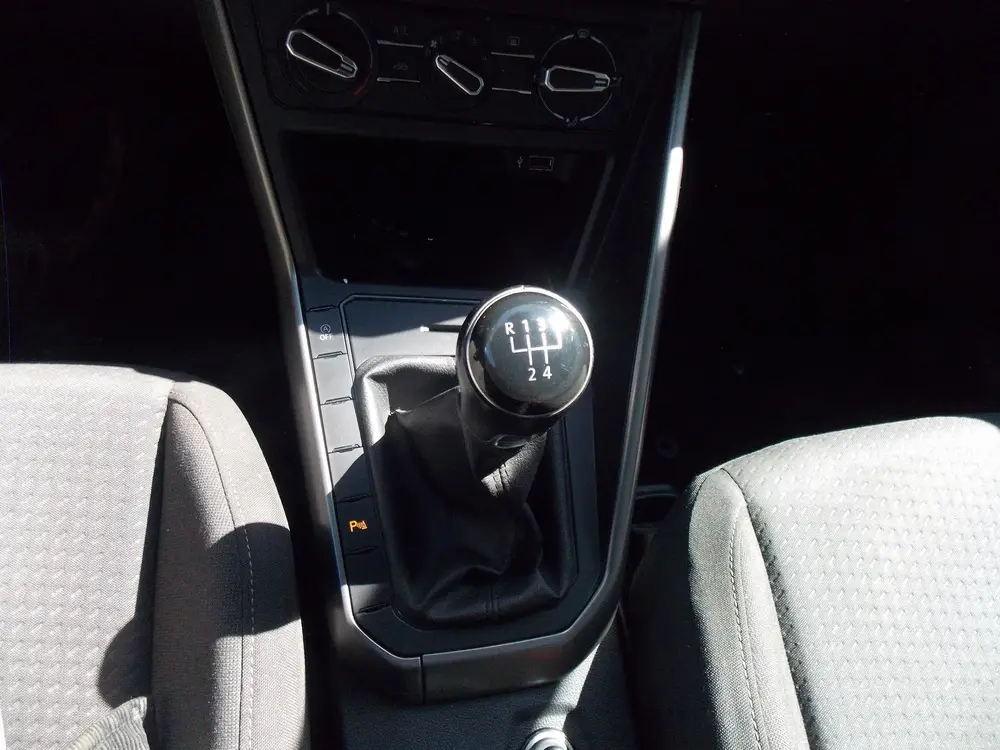 Volkswagen POLO 1.0 TSI Highline Airco Elek Pakket 5Deurs 20 uit 2020, foto 14