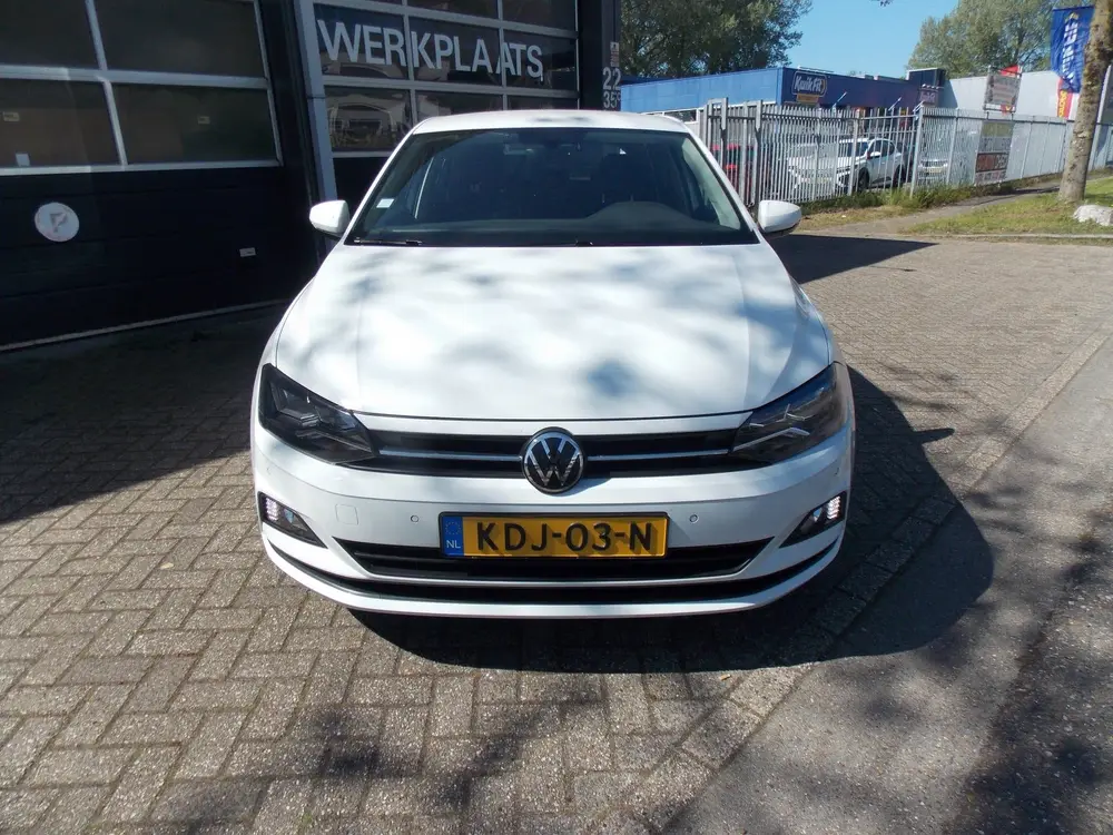 Volkswagen POLO 1.0 TSI Highline Airco Elek Pakket 5Deurs 20 uit 2020, foto 3