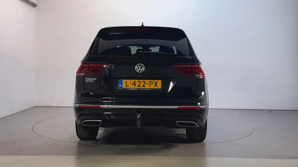 Volkswagen Tiguan Allspace 1.5 TSI 150pk DSG Highline Busine uit 2021, foto 12