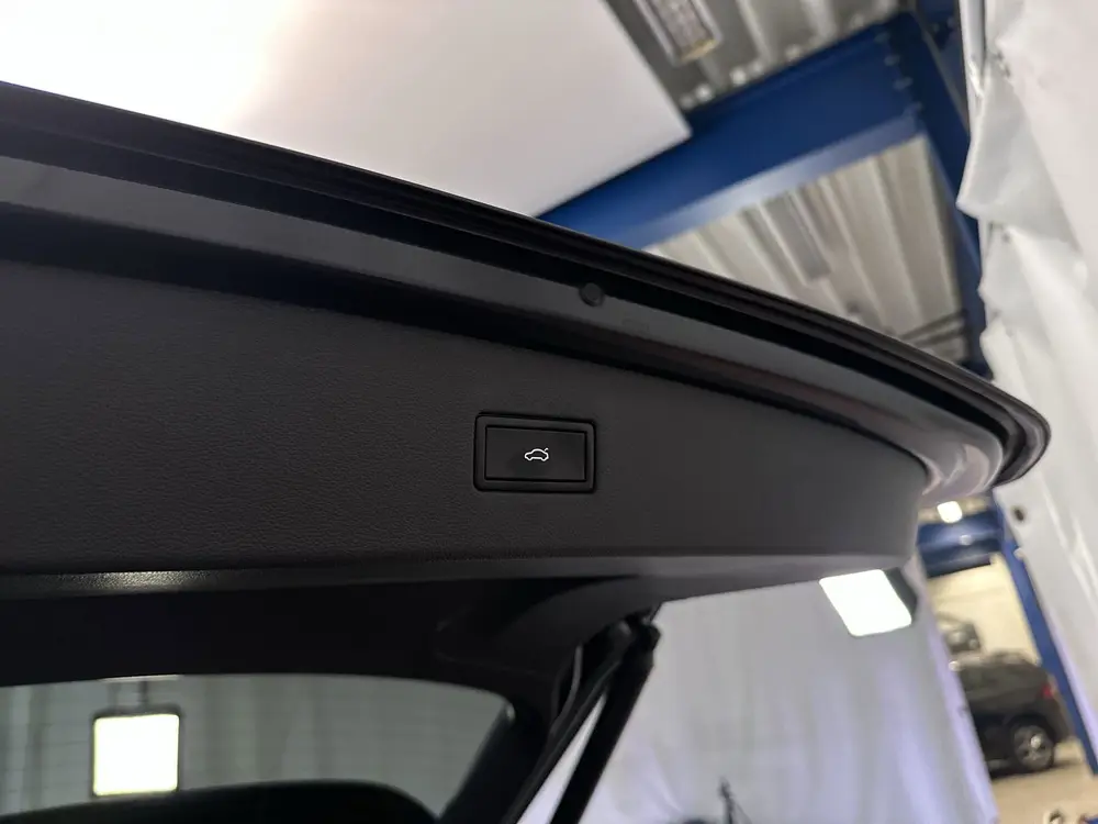 Volkswagen Tiguan Allspace 1.5 TSI 150pk DSG Highline Busine uit 2021, foto 17