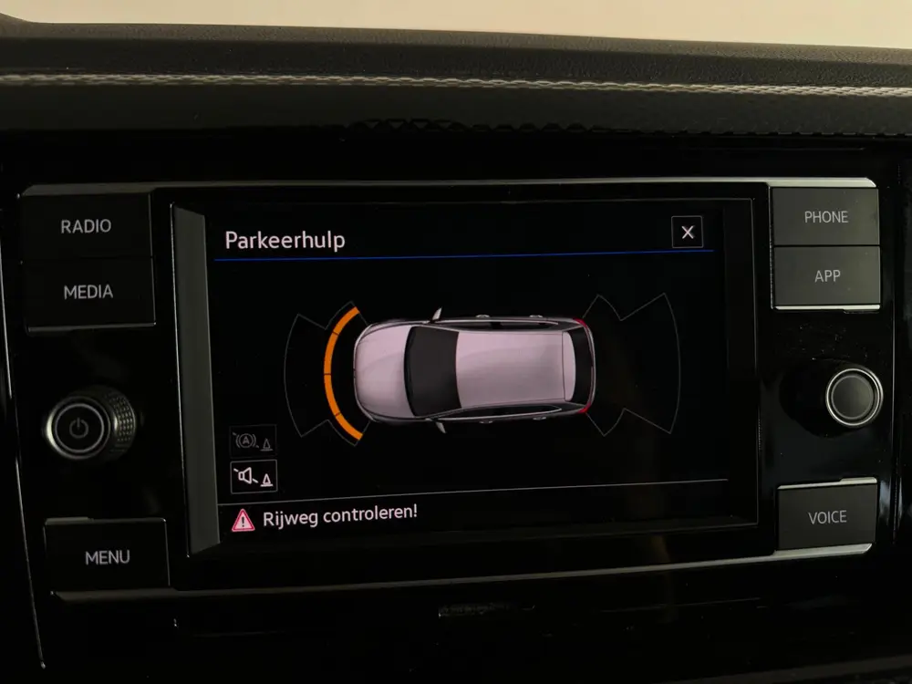 Volkswagen Polo 1.0 MPI Polo Lane Assist|Front Assist|Parkee uit 2023, foto 17