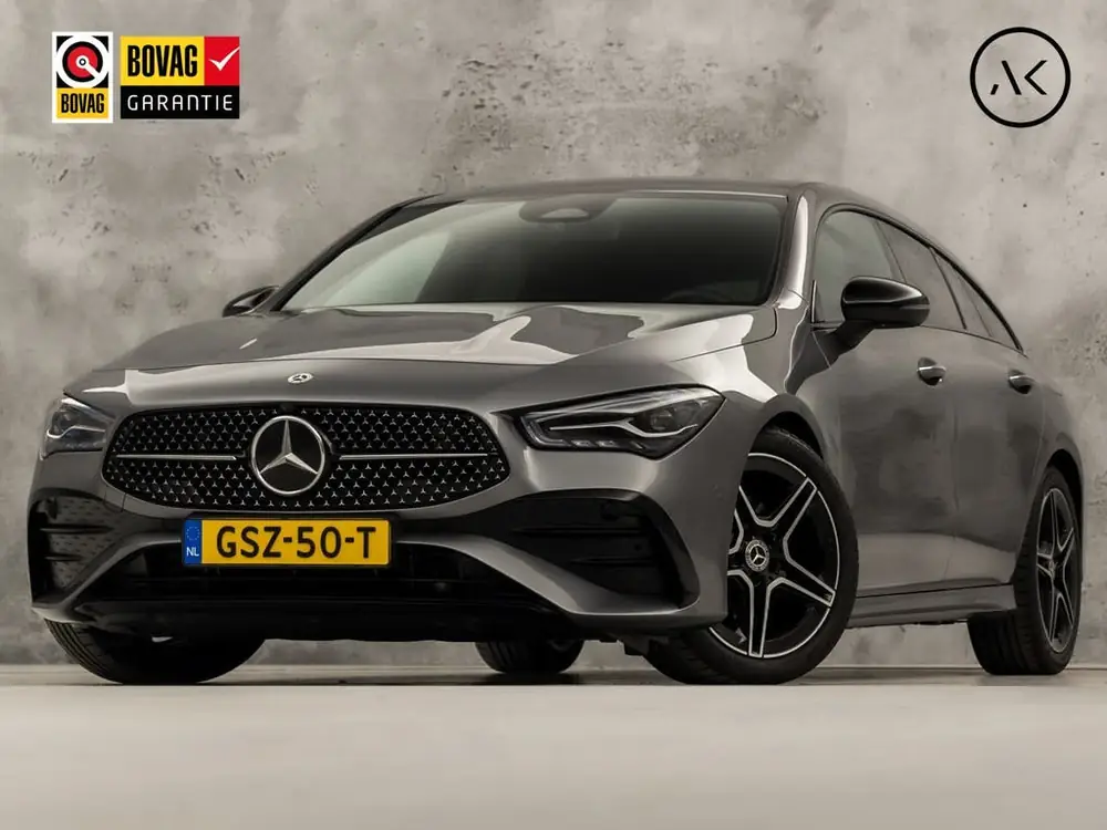 Mercedes-Benz CLA Klasse 180 AMG Sport Automaat (GROOT NAVI uit 2024