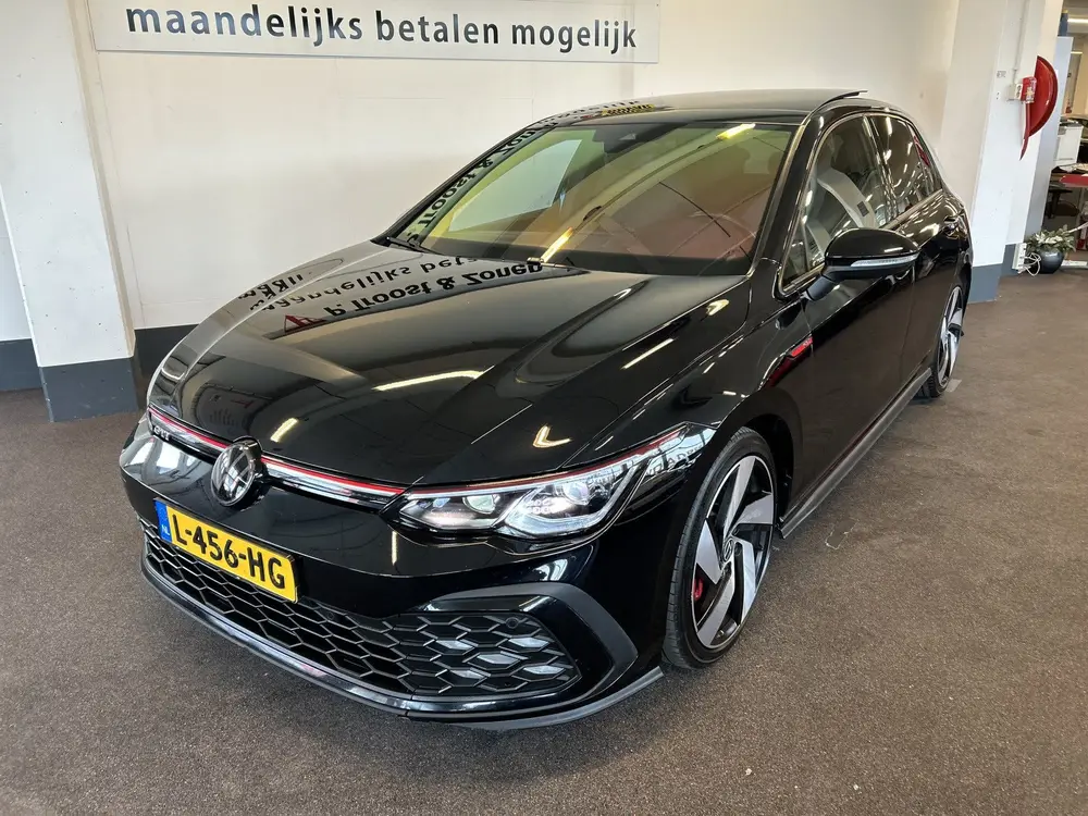 Volkswagen Golf 2.0 TSI GTI 330PK | Panoramadak | Custom uit uit 2020, foto 5