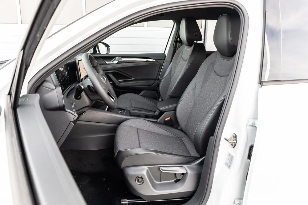 Volkswagen Tiguan 1.5 eHybrid 204pk Limited Edition | Trekha uit 2026, foto 4