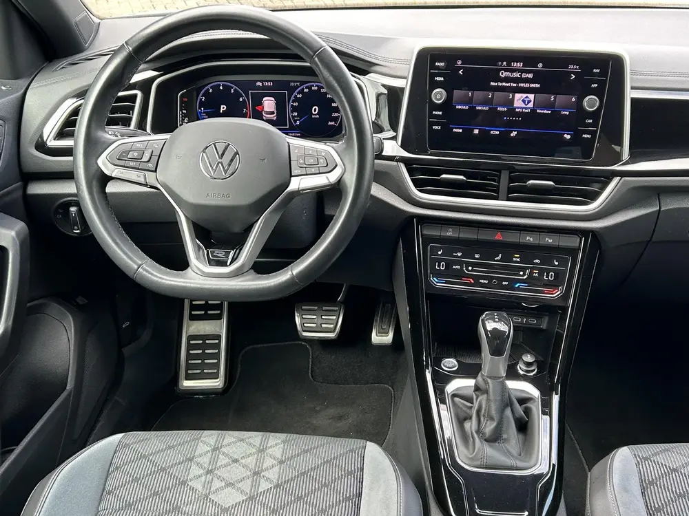 Volkswagen T-Roc 1.5 TSI R-Line Business Automaat | Camera | uit 2023, foto 10