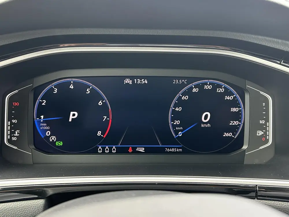 Volkswagen T-Roc 1.5 TSI R-Line Business Automaat | Camera | uit 2023, foto 4
