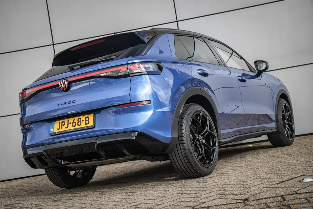Volkswagen T-Roc 1.5 eTSI 150pk DSG R-Line First Edition | B uit 2025, foto 15