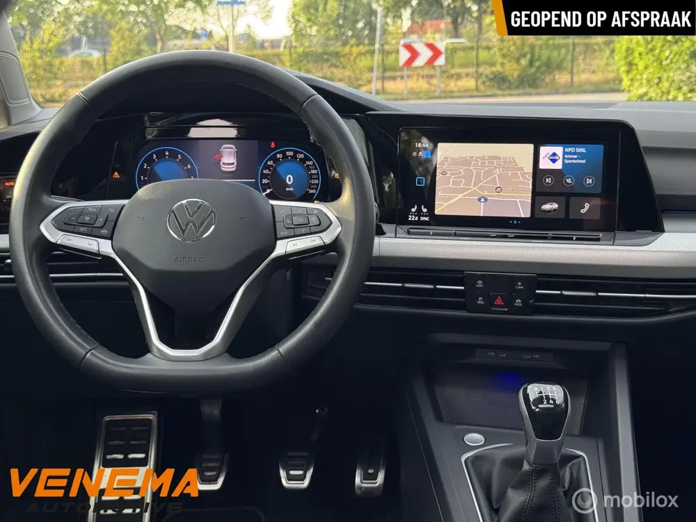 Volkswagen Golf VW Golf 1.5 TSI ACT 150pk|Pano| IQ.Drive |Camera |6-Bak |19" uit 2024, foto 4