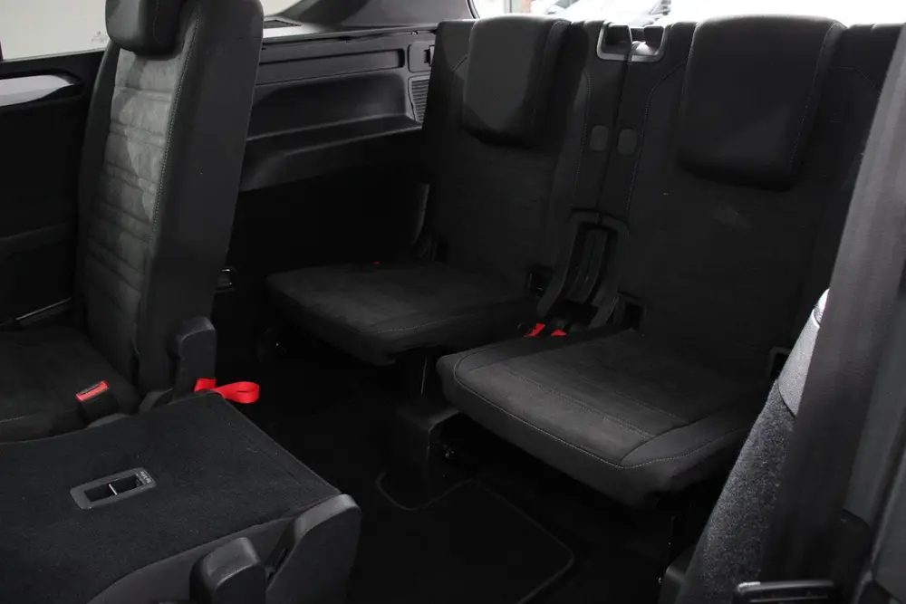 Volkswagen Touran 1.5 TSI DSG Highline 7p Navigatie Apple Ca uit 2021, foto 11