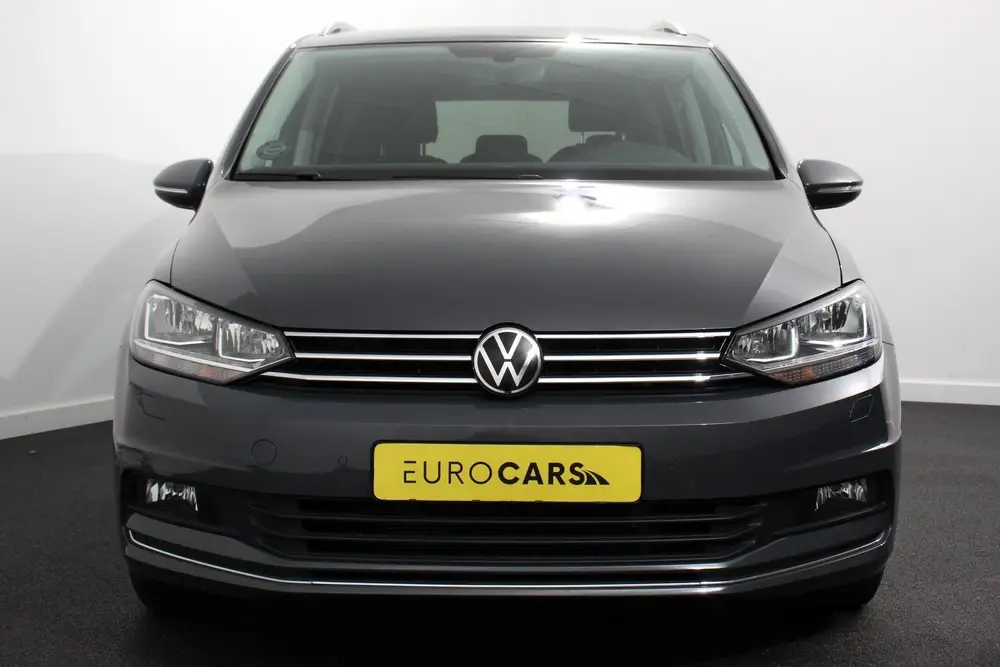 Volkswagen Touran 1.5 TSI DSG Highline 7p Navigatie Apple Ca uit 2021, foto 2
