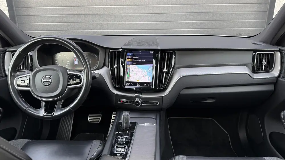 Volvo XC60 2.0 T6 Plug-in hybrid AWD R-Design | 360 | HK | uit 2021, foto 4