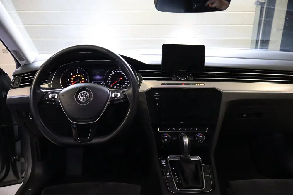 Volkswagen Passat Variant 2.0 TDI Comfortline Business |360 uit 2019, foto 11