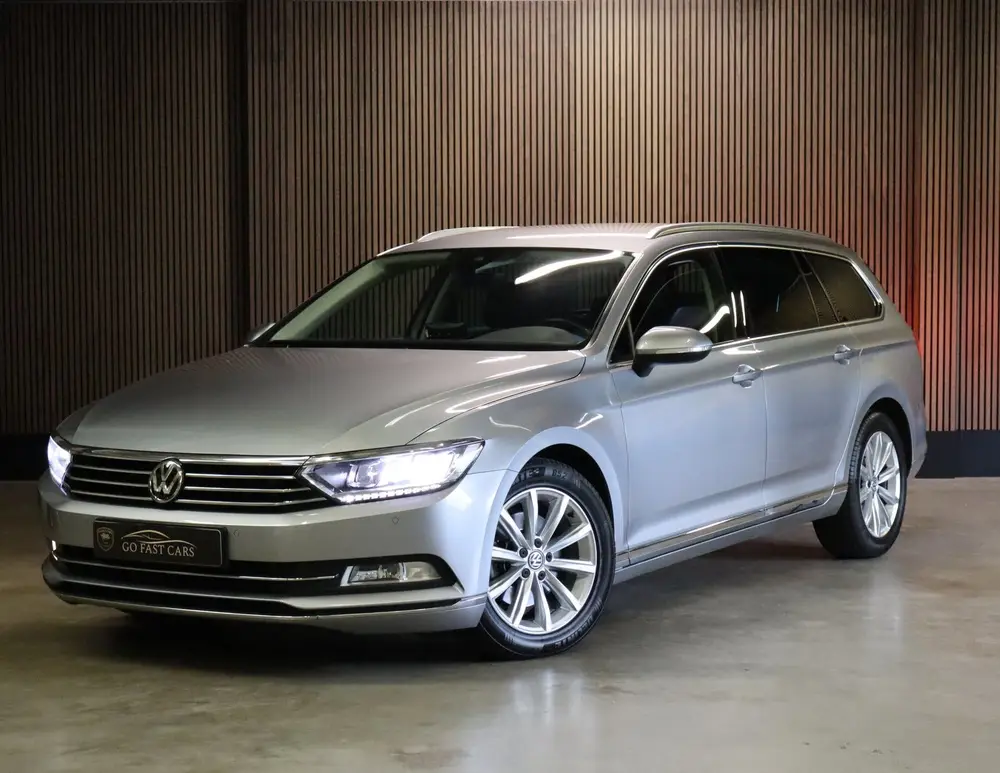 Volkswagen Passat Variant 2.0 TDI Comfortline Business |360 uit 2019, foto 3