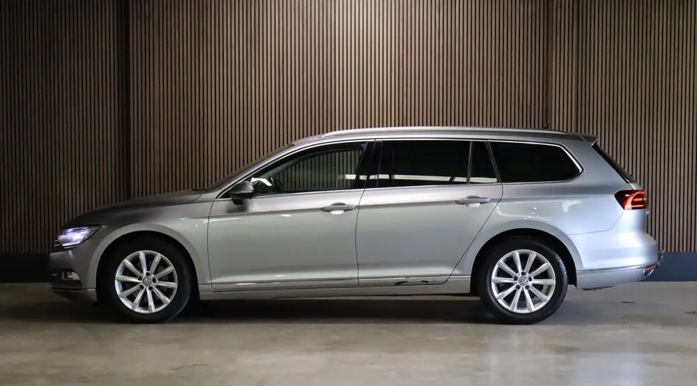 Volkswagen Passat Variant 2.0 TDI Comfortline Business |360 uit 2019, foto 4