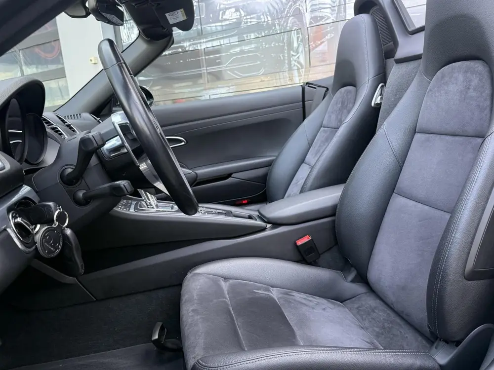 Porsche 718 Boxster 2.0 T|NL AUTO|SPORTCHRONO|ALCANTARA uit 2019, foto 11