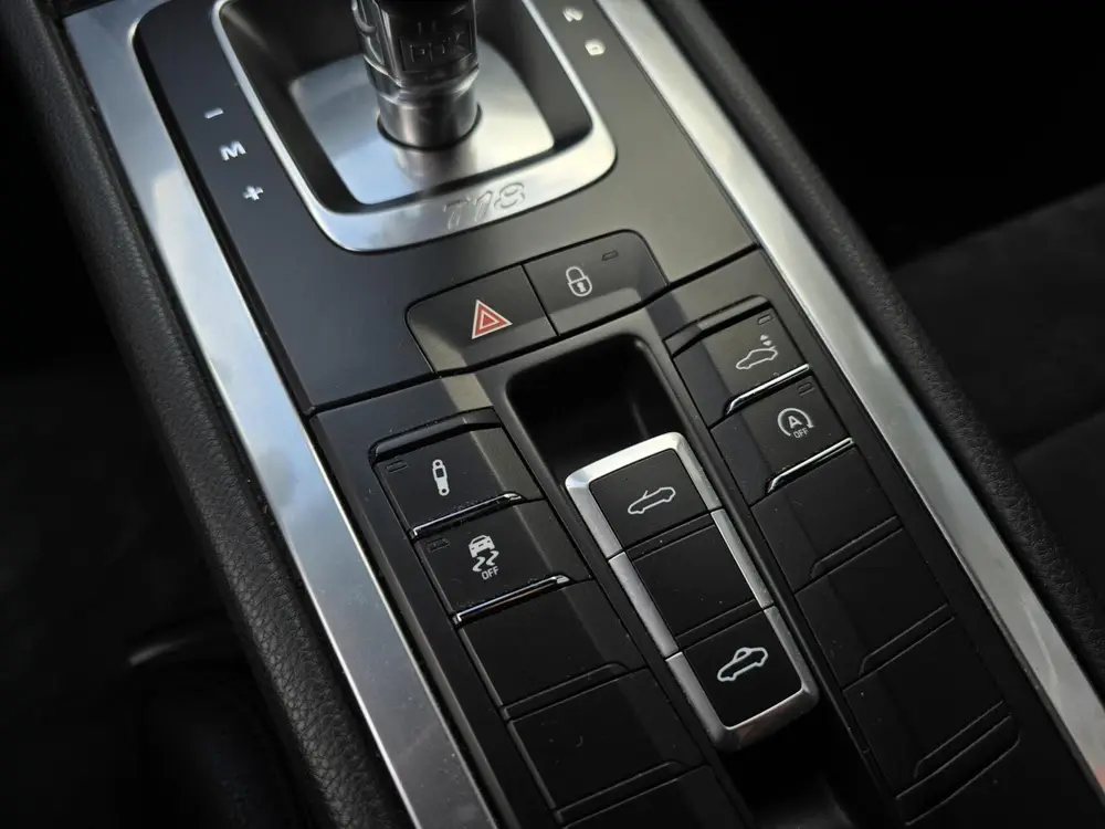 Porsche 718 Boxster 2.0 T|NL AUTO|SPORTCHRONO|ALCANTARA uit 2019, foto 14