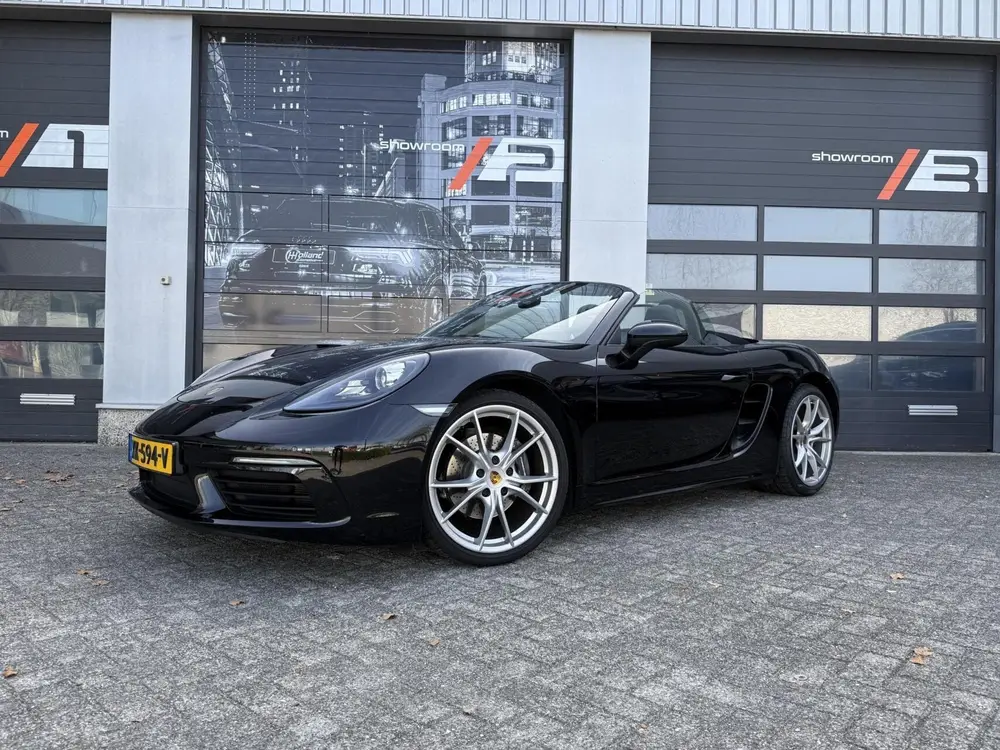 Porsche 718 Boxster 2.0 T|NL AUTO|SPORTCHRONO|ALCANTARA uit 2019, foto 5