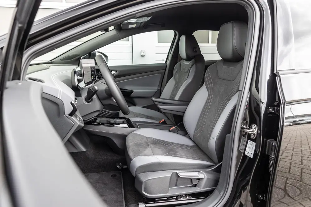 Volkswagen ID.5 286pk Pro Business 77 kWh | Achteruitrijcame uit 2025, foto 4