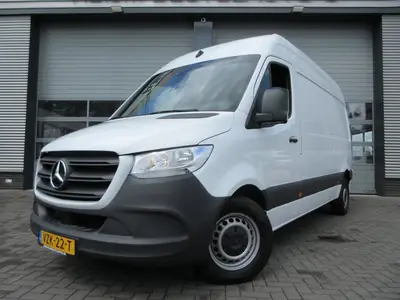 Mercedes-Benz Sprinter 215 CDI L2H2 Airco, Camera, Navigatie uit 2023