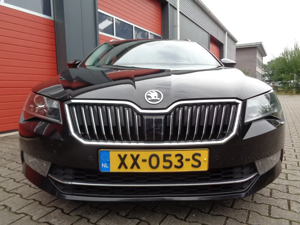 Skoda Superb 1.5 TSI ACT Ambition Business 150PK Clima uit 2019, foto 8