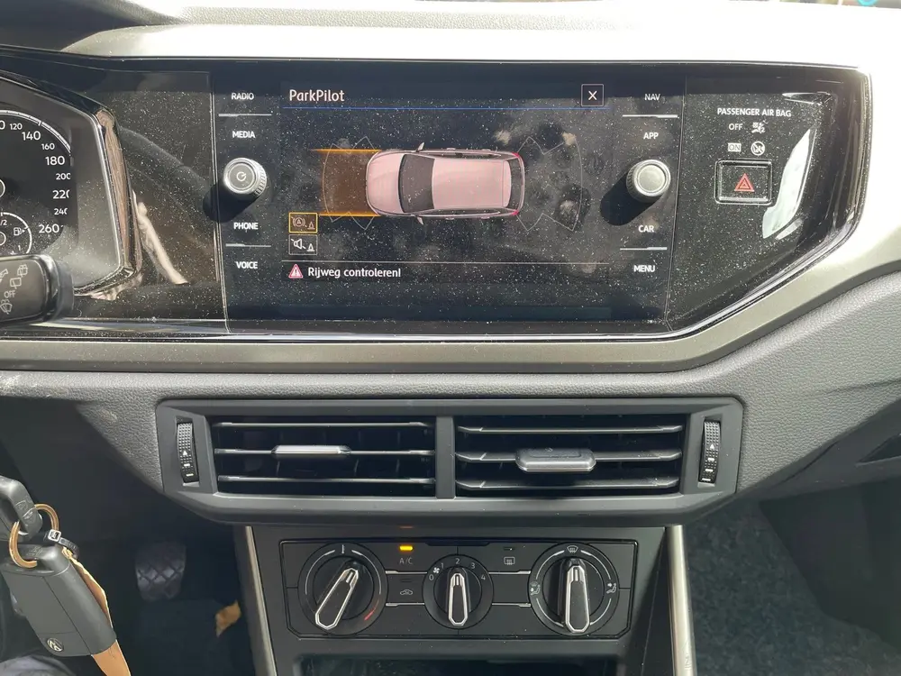 Volkswagen Polo 1.0 TSI Comfortline AIRCO, 16''LM, Apple Car uit 2019, foto 15