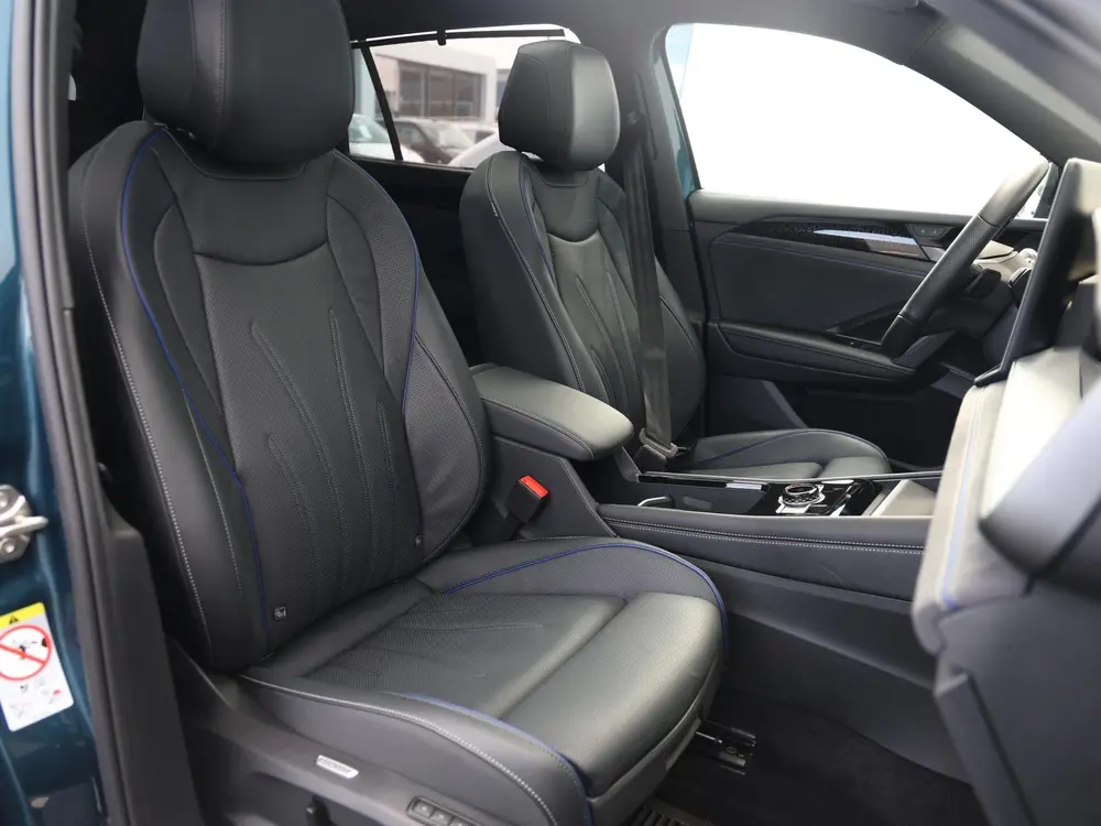 Volkswagen Tayron 1.5 eHybrid R-Line 204pk DSG | Harman Kard uit 2025, foto 8