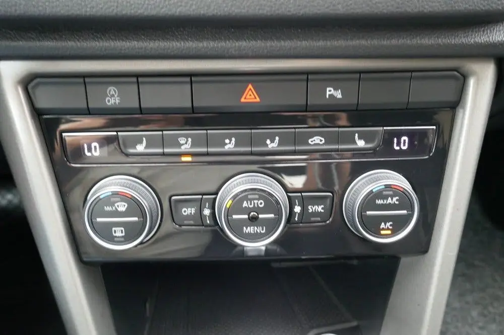 Volkswagen T-ROC 1.5 TSI SPORT BUSINESS AUTOMAAT 150 PK N uit 2021, foto 16