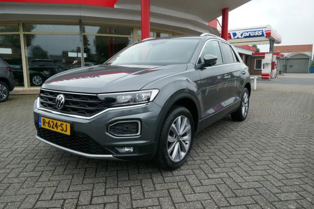 Volkswagen T-ROC 1.5 TSI SPORT BUSINESS AUTOMAAT 150 PK N uit 2021, foto 2