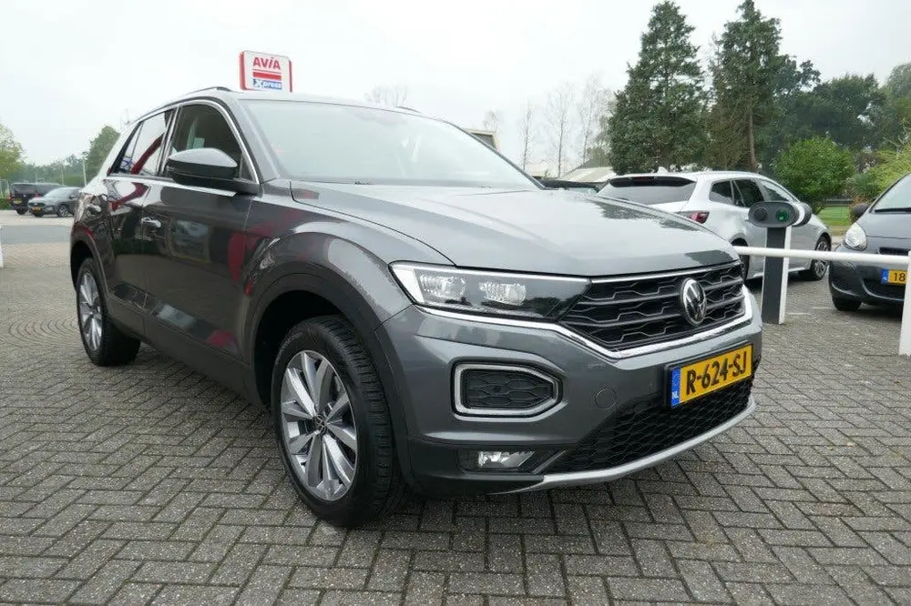 Volkswagen T-ROC 1.5 TSI SPORT BUSINESS AUTOMAAT 150 PK N uit 2021, foto 3