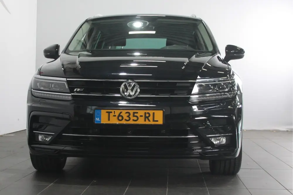 Volkswagen Tiguan 1.5 TSI R-Line Business+ - Carplay / Lane uit 2020, foto 5