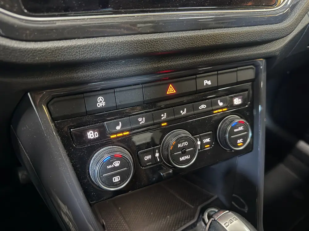 Volkswagen T-ROC 1.5 TSI Style*Pano*Camera*Stoelverwarming*d uit 2019, foto 19