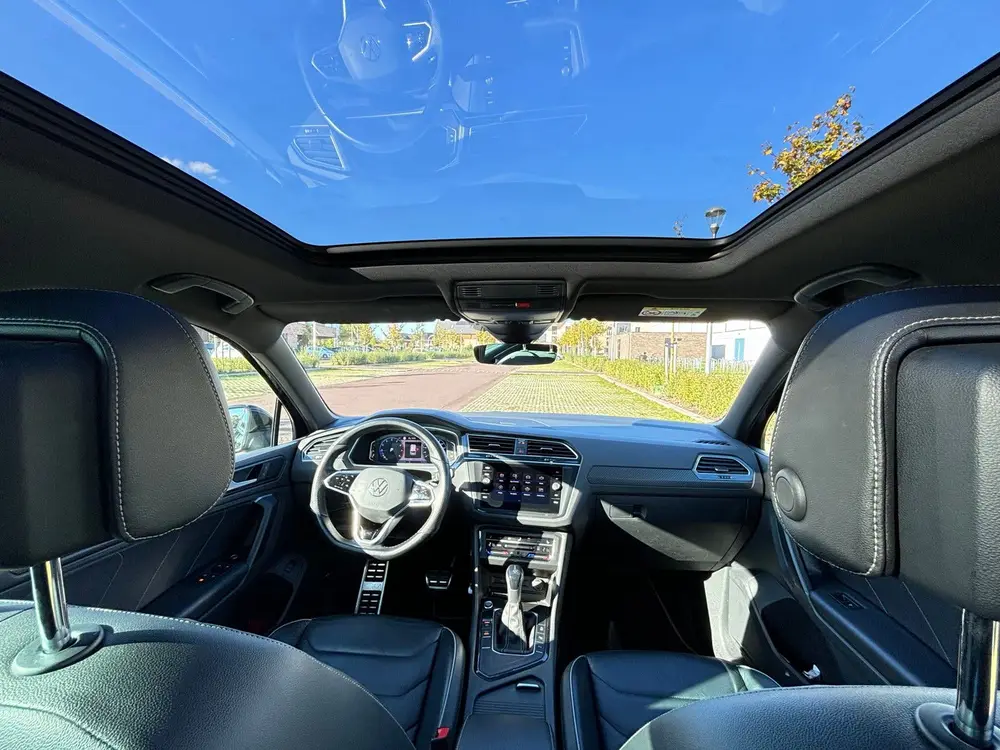 Volkswagen Tiguan 1.5 TSI ACT 150pk DSG 2020 Zwart uit 2020, foto 10