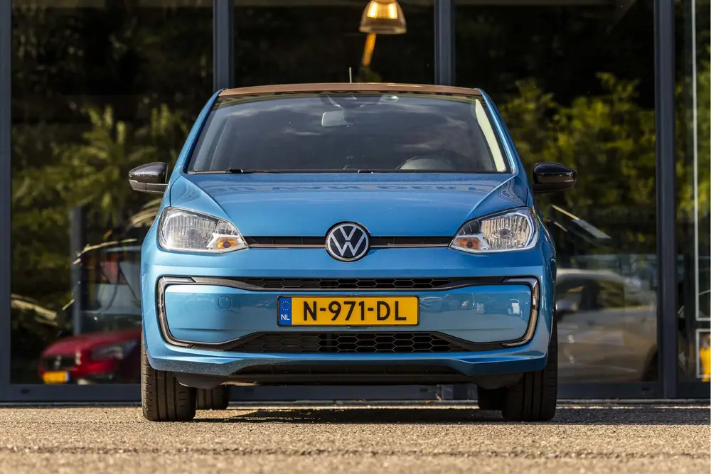 Volkswagen E-Up! e-up! Style SOH 90.84% | Lederen interieur uit 2021, foto 2