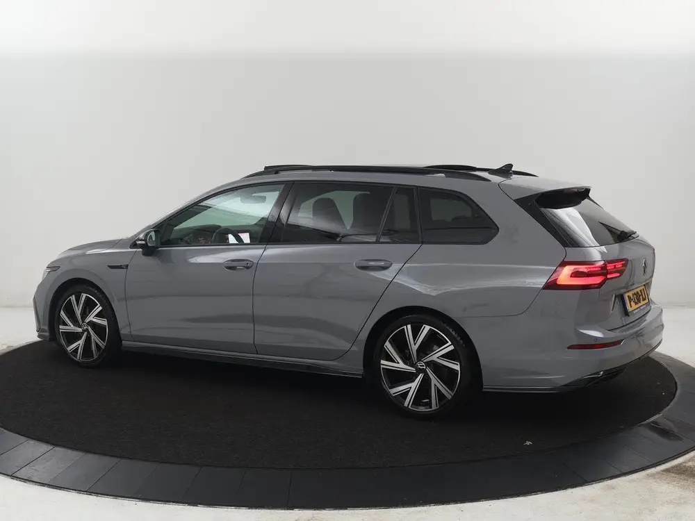 Volkswagen Golf Variant 1.5 ETSI R-Line Business | Panoramad uit 2021, foto 2