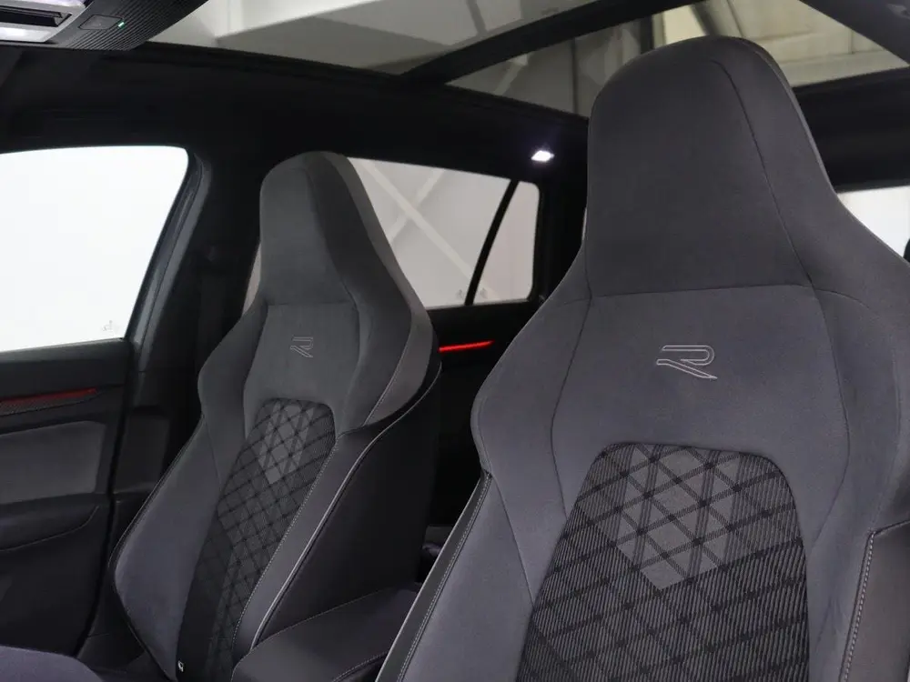 Volkswagen Golf Variant 1.5 ETSI R-Line Business | Panoramad uit 2021, foto 5