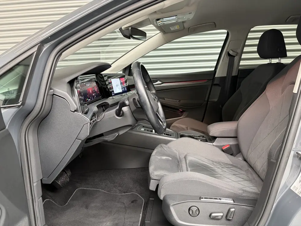 Volkswagen Golf 1.5 eTSI STYLE/IQ LIGHT/STOEL MEM/PDC/17 INC uit 2021, foto 5