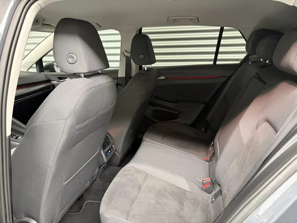 Volkswagen Golf 1.5 eTSI STYLE/IQ LIGHT/STOEL MEM/PDC/17 INC uit 2021, foto 7
