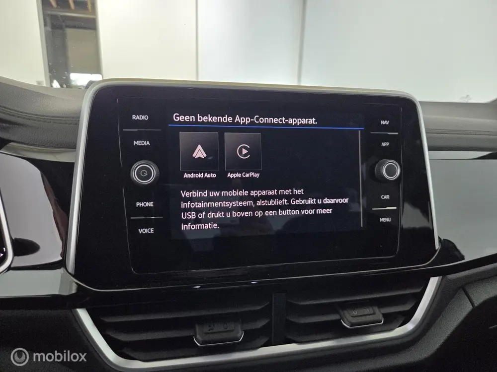 Volkswagen T-Roc 1.5 TSI 150PK Automaat R-Line trekhaak|IQ.l uit 2025, foto 11