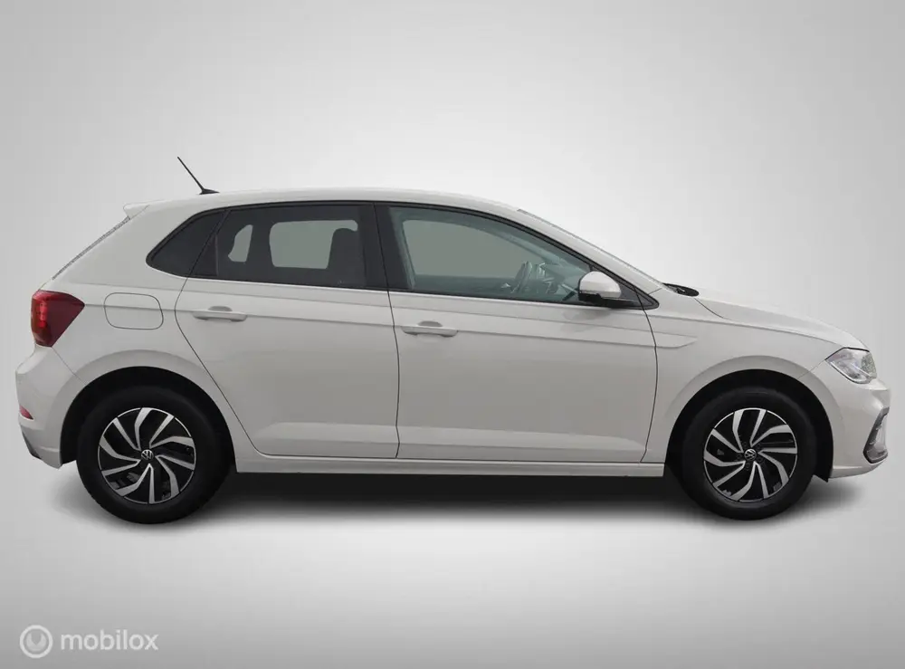 Volkswagen Polo 1.0 TSI 95 PK Life Navigatie|Stoelverw|Digi uit 2023, foto 9