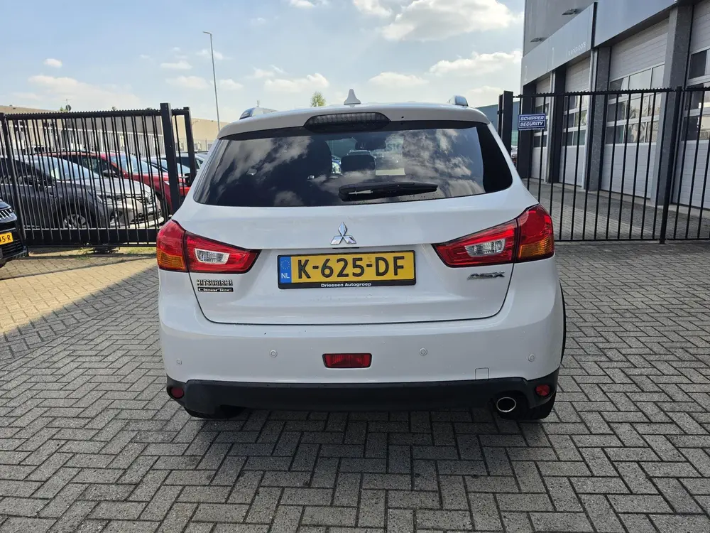 Mitsubishi ASX 1.6 Cleartec Intense | Navigatie | Parkeersen uit 2019, foto 19