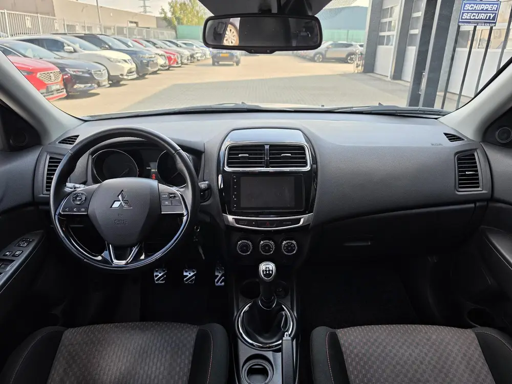 Mitsubishi ASX 1.6 Cleartec Intense | Navigatie | Parkeersen uit 2019, foto 6