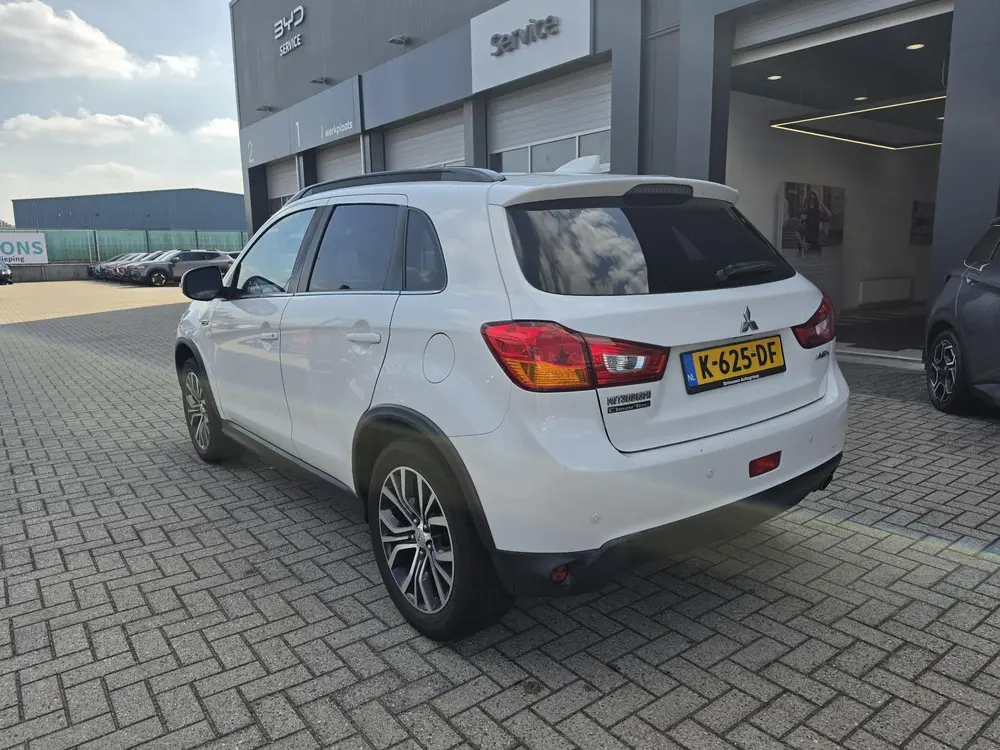 Mitsubishi ASX 1.6 Cleartec Intense | Navigatie | Parkeersen uit 2019, foto 9