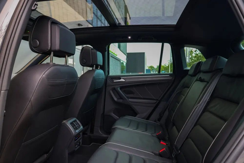 Volkswagen Tiguan 1.4 TSI eHybrid R-Line Business+ | VOL! | uit 2023, foto 6