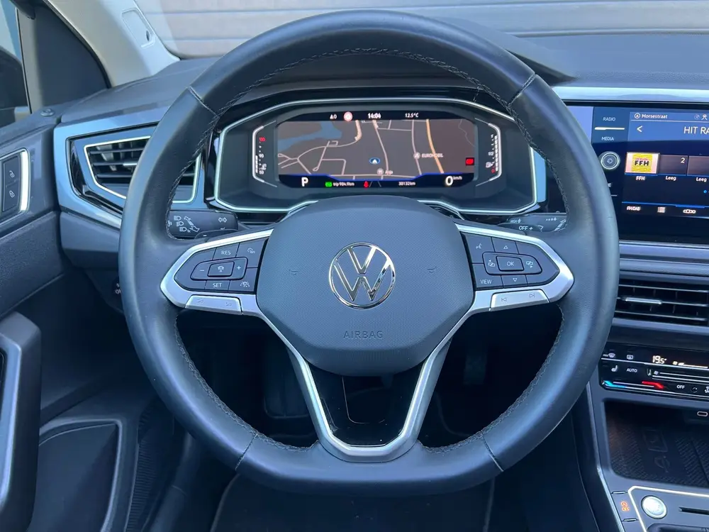 Volkswagen Polo 1.0 TSI Style PANO KEYLESS IQ-LIGHT CAMERA B uit 2022, foto 6