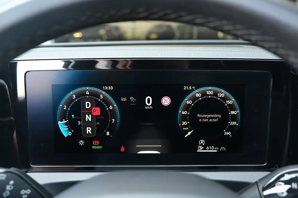 Volkswagen Tiguan 1.5 eTSI 2x R-Line DSG Pano IQ Matrix Trek uit 2024, foto 19