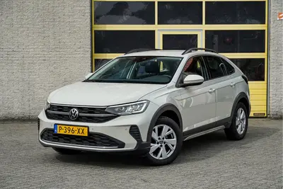 Volkswagen Taigo 1.0 TSI Life BJ2022 Lmv 16" | Led V+A | Pdc uit 2022
