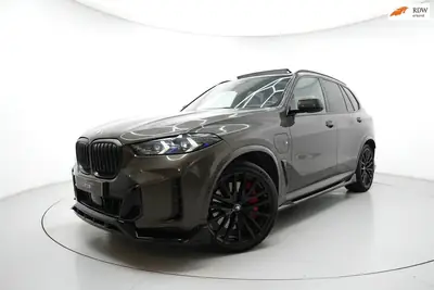 BMW X5 XDrive50e M SPORT PANO SKYLOUNGE 360 HEAD UP H&K uit 2024