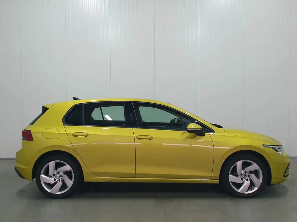 Volkswagen Golf 1.0 eTSI Life Business CARPLAY/CAMERA/DIG.CO uit 2021, foto 6